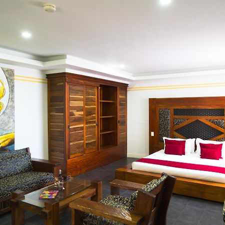 Hotel Du Parc Меделин Екстериор снимка