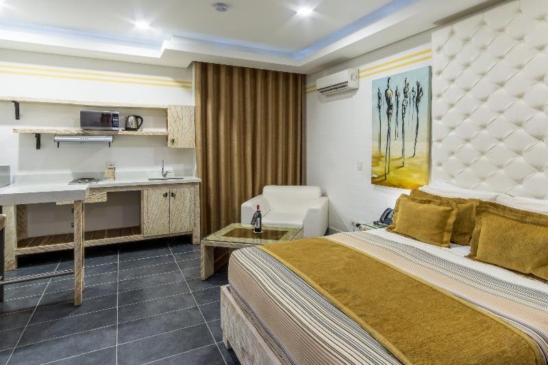 Hotel Du Parc Меделин Стая снимка