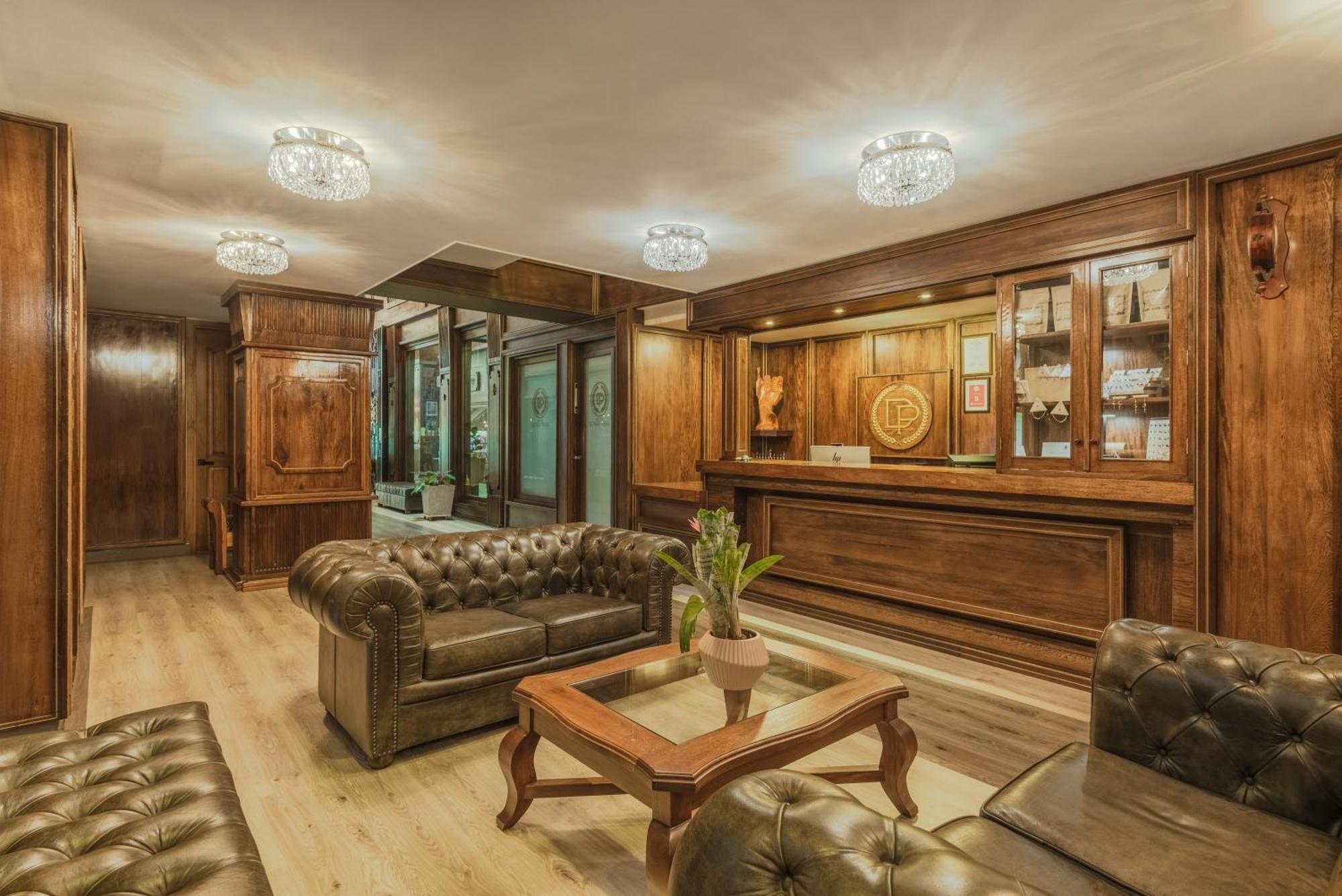 Hotel Du Parc Меделин Екстериор снимка